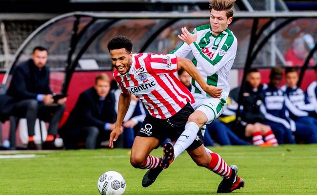 新的外交策 新的外交策