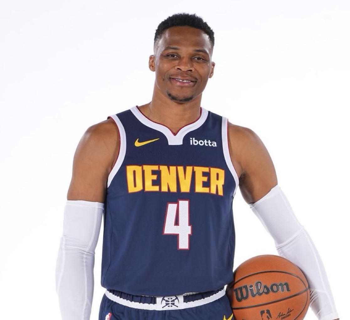 德容再度闪 德容再度闪