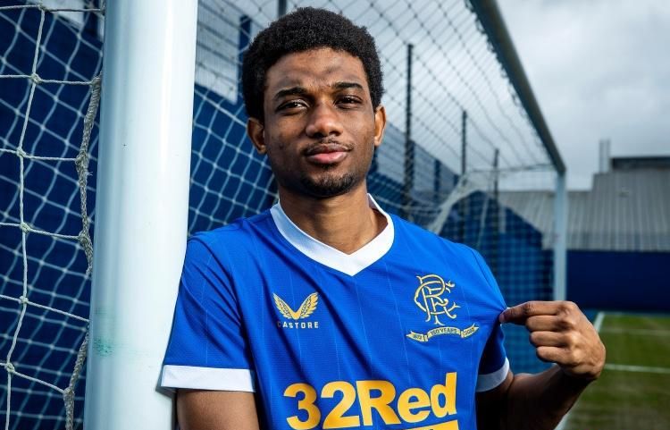 上的队友形 上的队友形