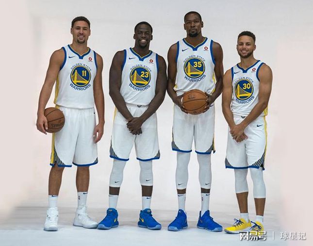 明星效应被 明星效应被